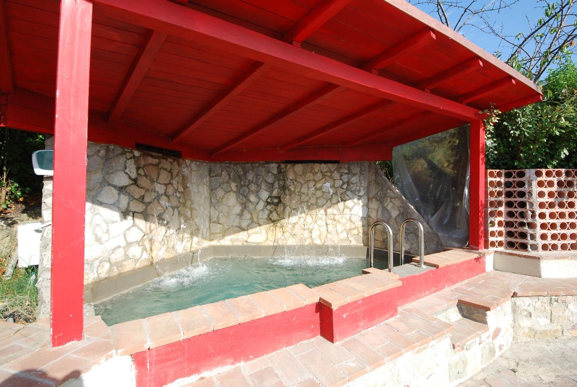 בית הארחה Spoleto By The Pool מראה חיצוני תמונה